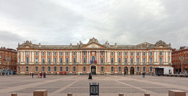 Toulouse_capitole_R